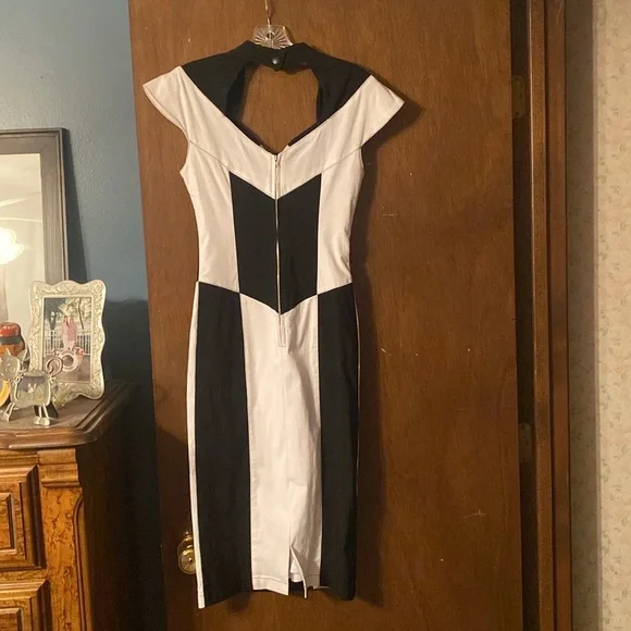 Tatyana Midi Dress. - Picture 2 of 5